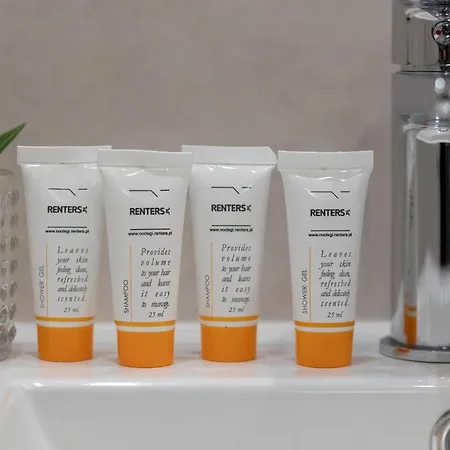 Turquoise Blue Bialoleka By Renters شقة وارسو